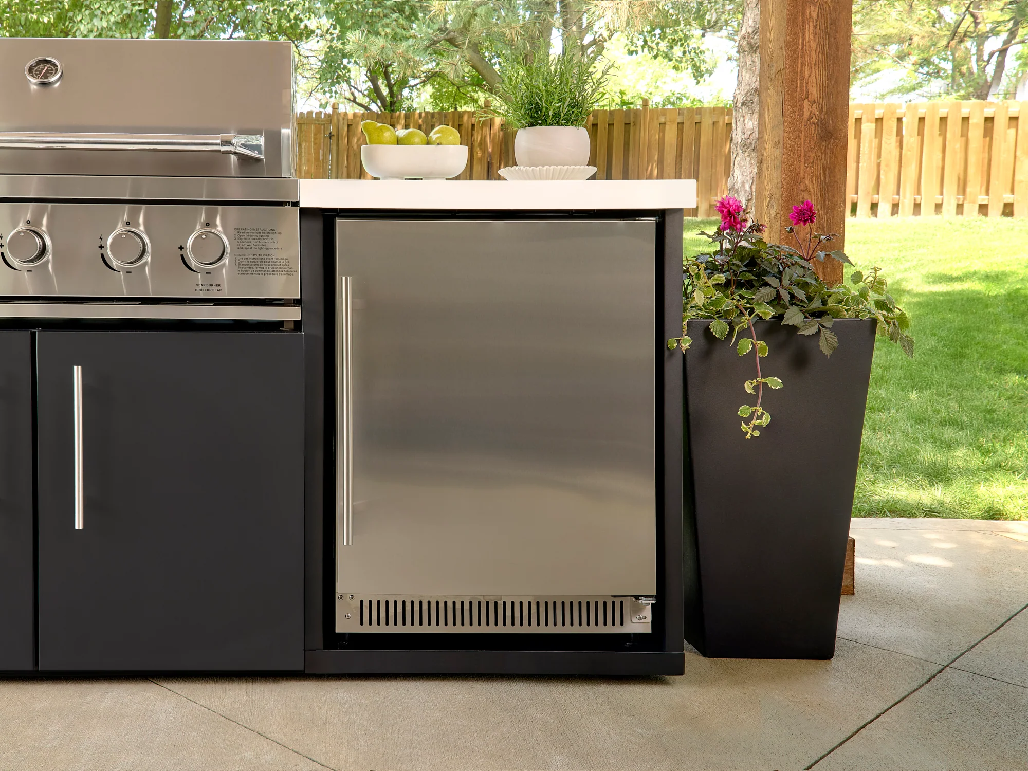 Emory | 9-Foot Outdoor Kitchen Island with Built-In Griddle - Image 5