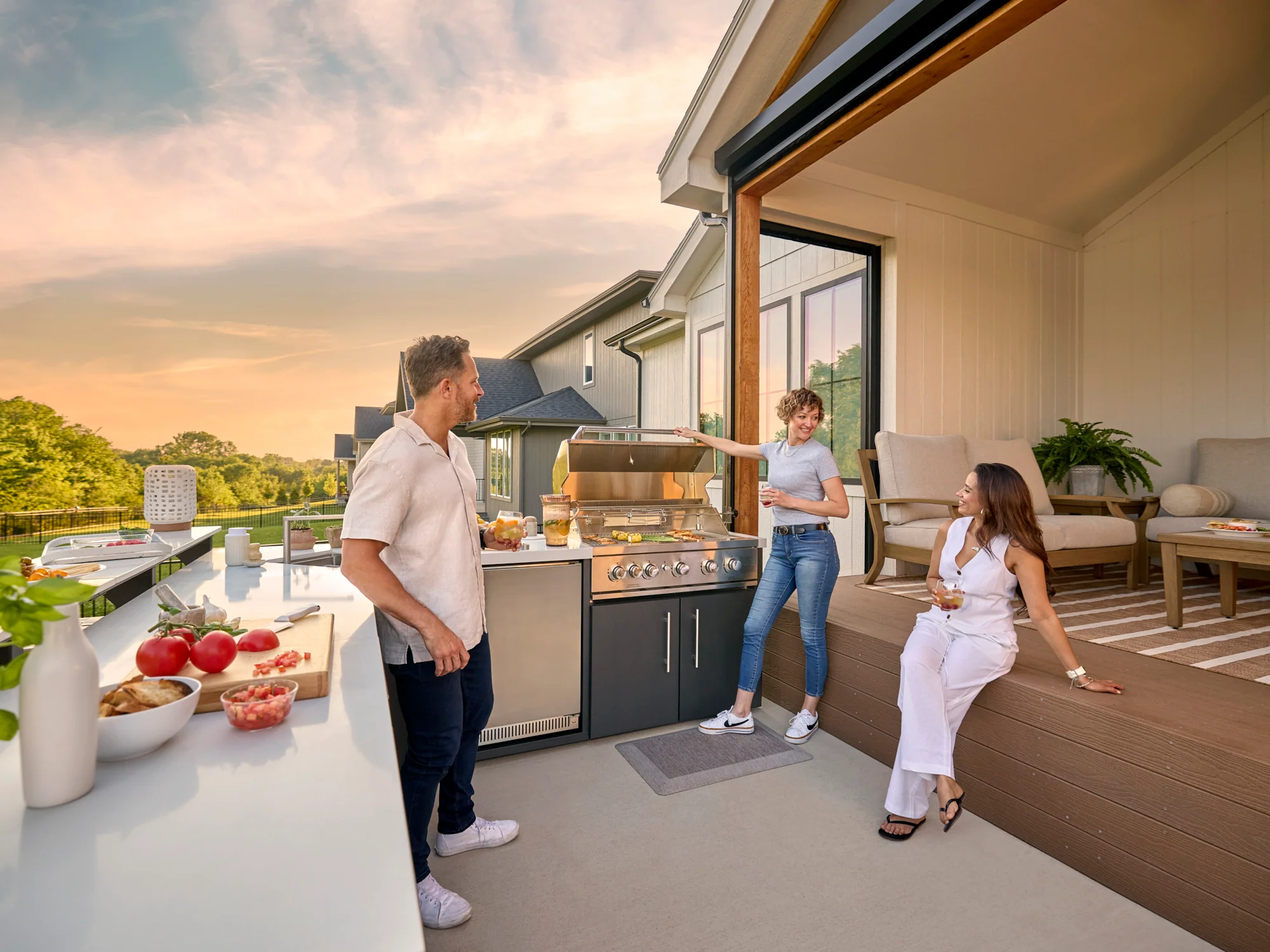 Emory | Corner Outdoor Kitchen Island with Bar Seating & Built-In Griddle – Right - Image 16