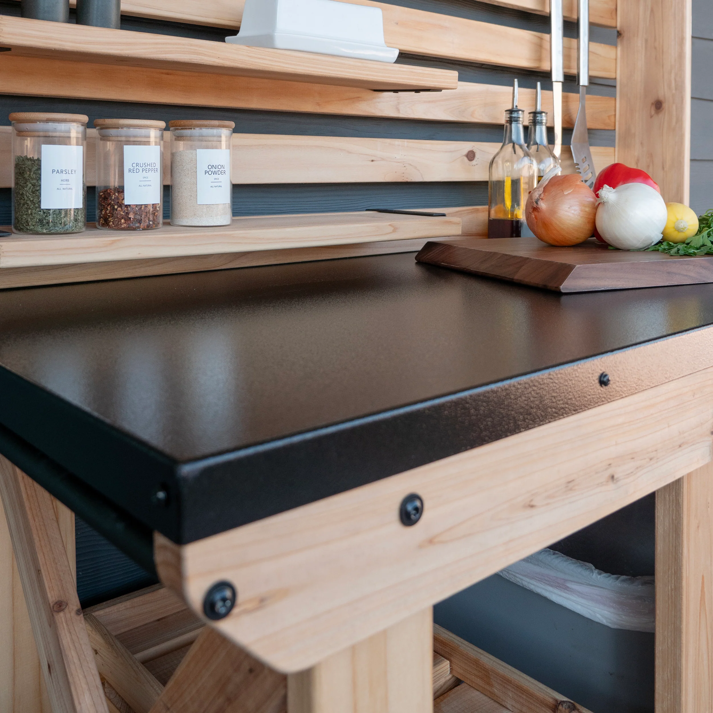 Hutch/Serving Station - Image 5