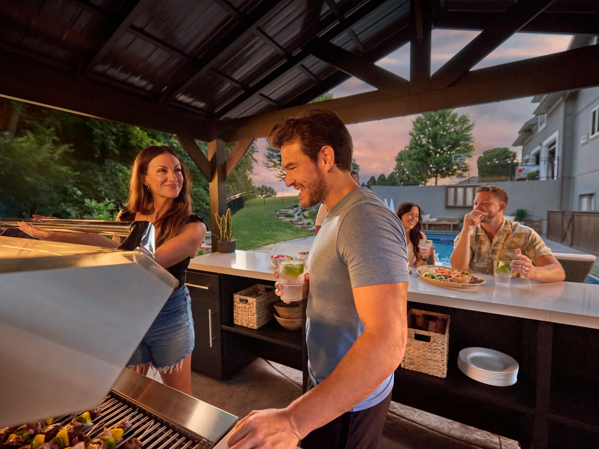 Lancaster | Galley Outdoor Kitchen with Built-In Grill & Pizza Oven - Image 29
